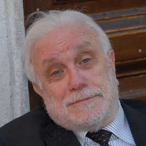 Luciano De Crescenzo